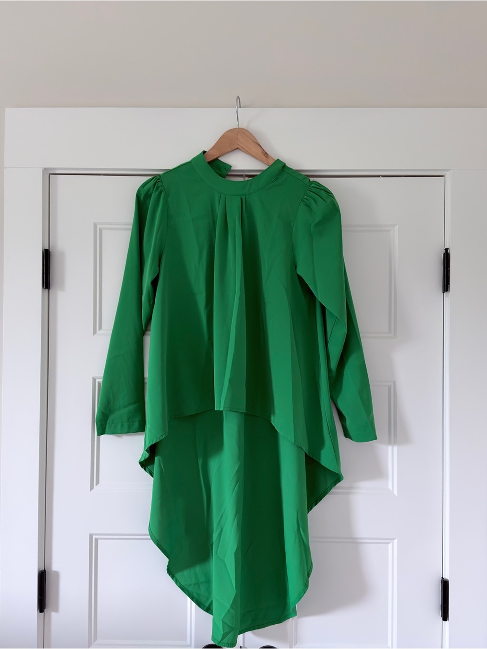 BUNDLE OF THREE High-Low Long Sleeve Tunic Tops Green Burgundy Black Blouses